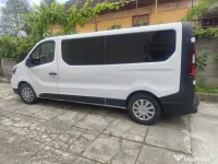 Nissan NV300 9 locuri 