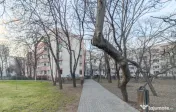 Loc de parcare, vedere parc Gh. Petrascu,etaj 1/4,bloc reabi 