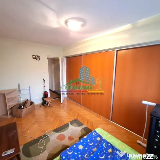Apartament 4 camere , ultracentral – Zona Teatru