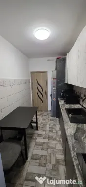 De vanzare apartament cu 2 camere, 55 mp , Abatorului 