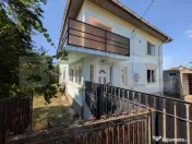 Văcărești: casă P+1, teren 582mp, 84.000€ 