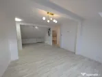 Apartament 4 camere semidecomandat zona Florilor