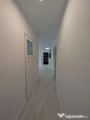 Apartament 4 camere semidecomandat zona Florilor 