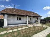Casa cu anexa de vanzare,zona Micula 