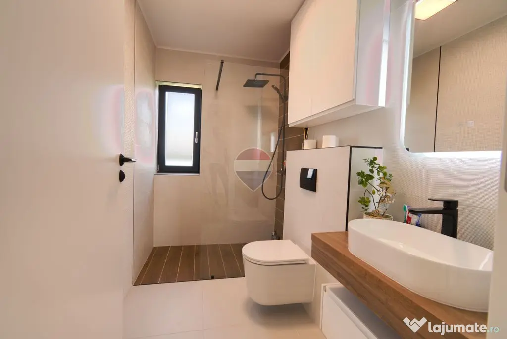 Casa de inchiriat, 5 camere, Jucu de Mijloc