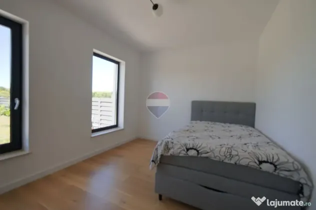 Casa de inchiriat, 5 camere, Jucu de Mijloc