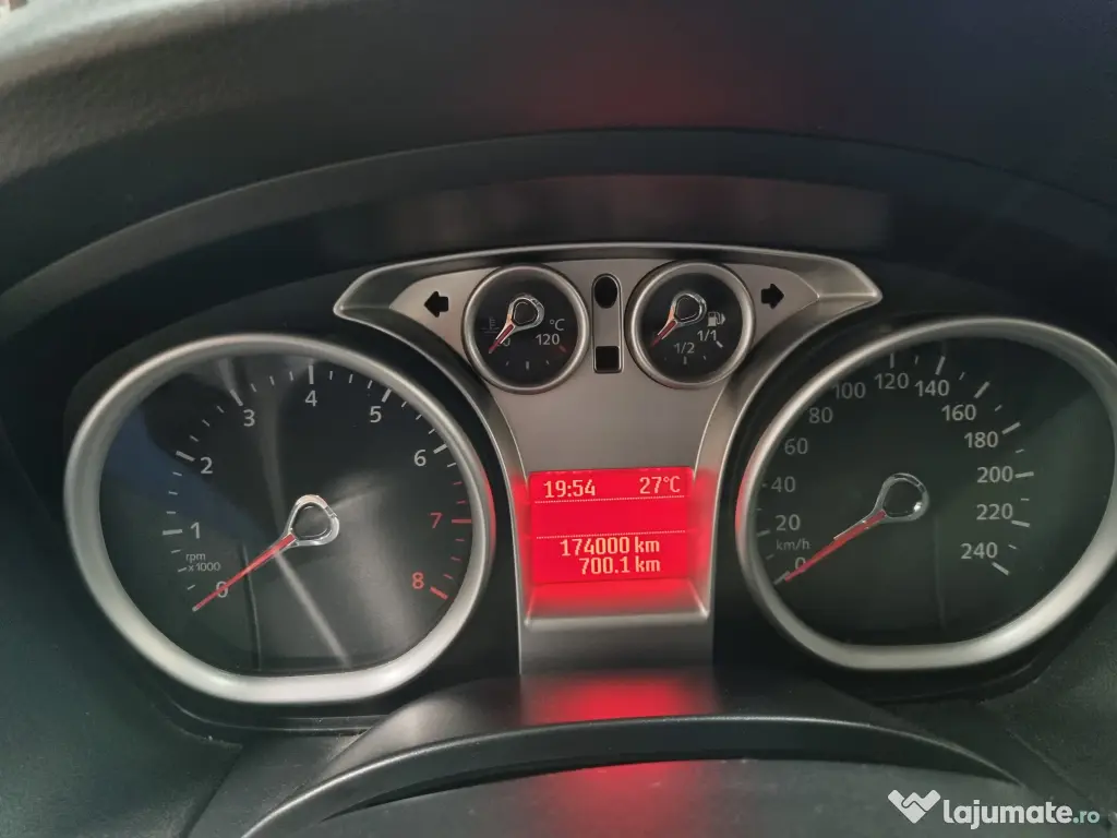 Ford Focus Sedan 2008 | 1.6 Benzină | 174.000 km REALI | Acte valabile 2027 |