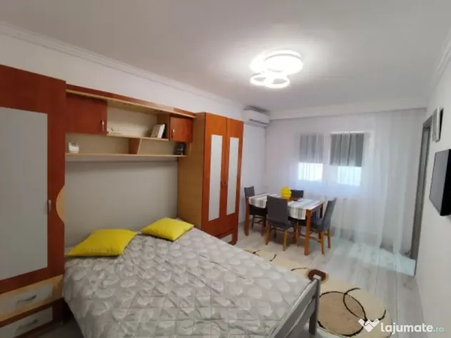 De Inchiriat Garosniera Proprietar direct! Zona buna Dambovita--Aurora