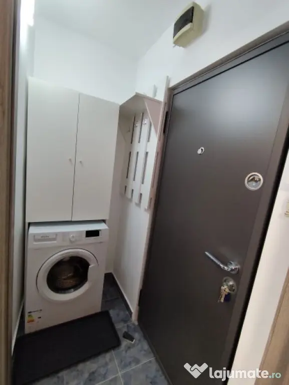 De Inchiriat Garosniera Proprietar direct! Zona buna Dambovita--Aurora