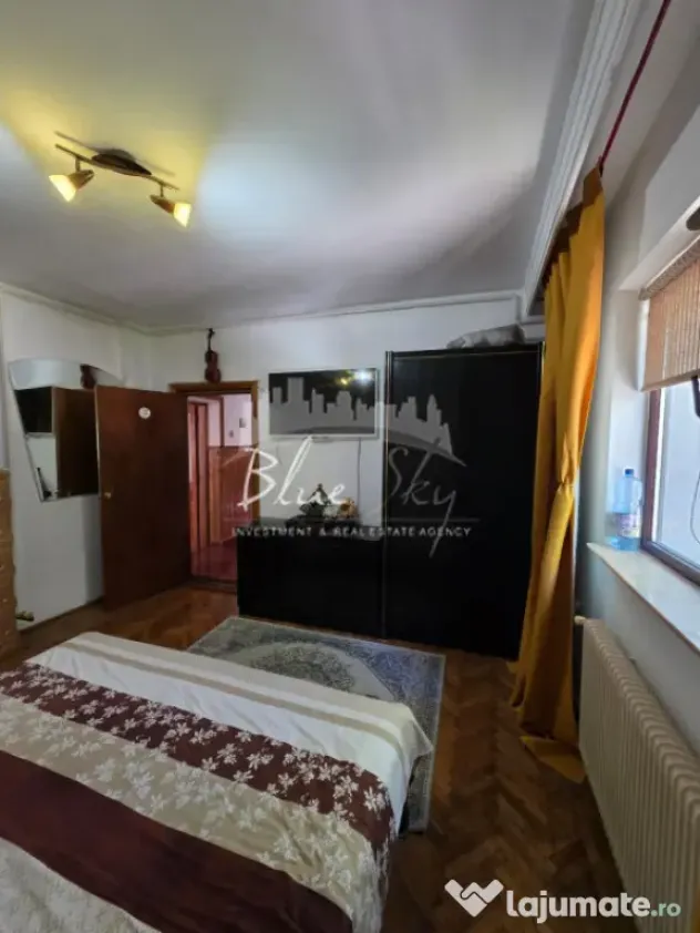 Faleza Nord – Casă spațioasă cu 3 dormitoare, 3 băi ș
