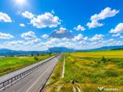 Teren extravilan 17,000mp Rasnov langa Autostrada A3, zon...