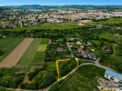 FILM!Teren intravilan autorizatie constructie casa anexe,ari