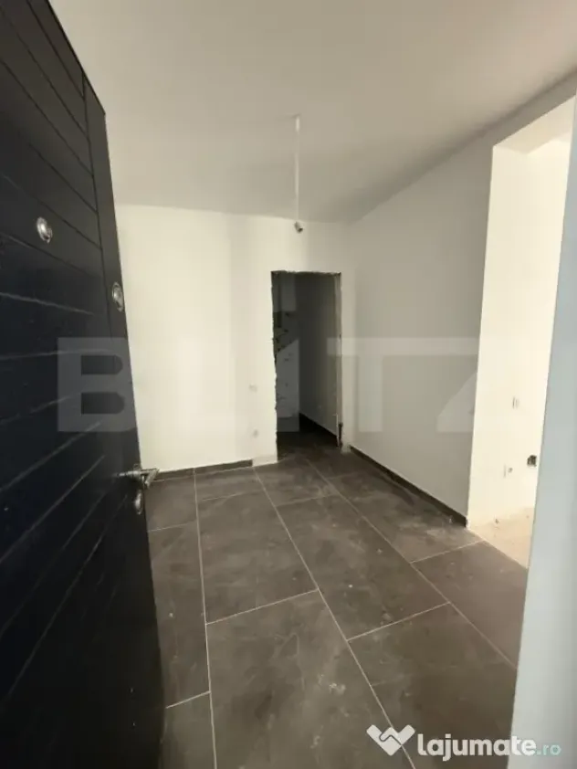 Inchiriez apartament, semifinisat, ideal pentru birouri