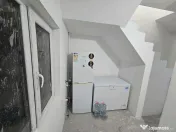 Casa de vanzare