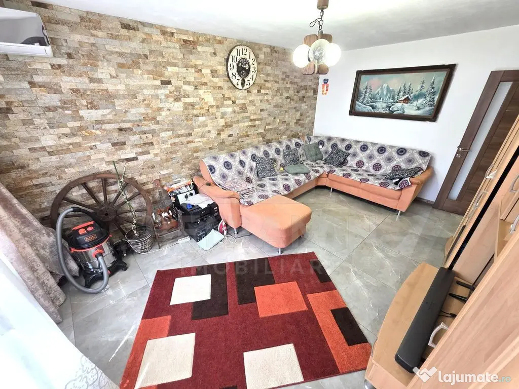 2 Camere 50mp Rovine an1985 etaj2 AC teava de gaze
