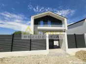 Vila str Miorita-4 camere-3 bai-2 dressinguri-beci
