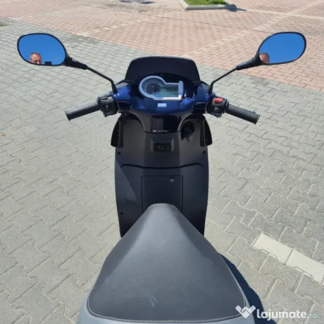 Scuter Aprilia Sportcity 125cc – 2011