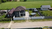 Casa familiala,3 dormitoare,incazire pardoseala,terasa,530 m