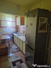 Apartament 2 camere semidecomandat 45 mp Bailesti Centru