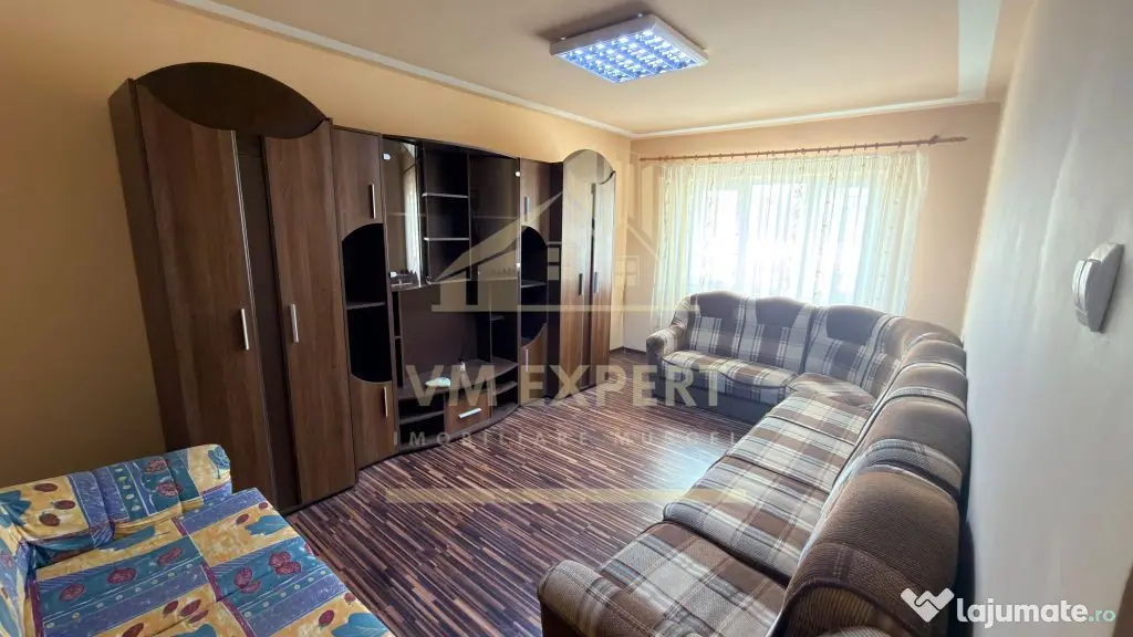 APARTAMENT 2 CAMERE ETAJ 2 DECOMANDAT GRUI CAMPULUNG