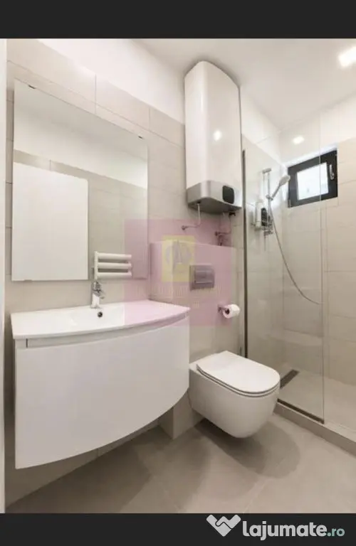 Apartament exclusivist la doar câțiva pași de mare –...