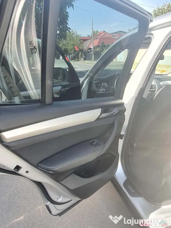 BMW X3 F25 anul 2011