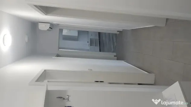 Închiriez apartament 2 camere