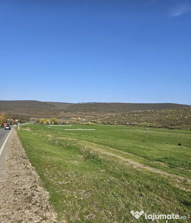 Vand Teren 7200mp si Teren 2000mp,Cretestii de sus, Husi, jud Vaslui