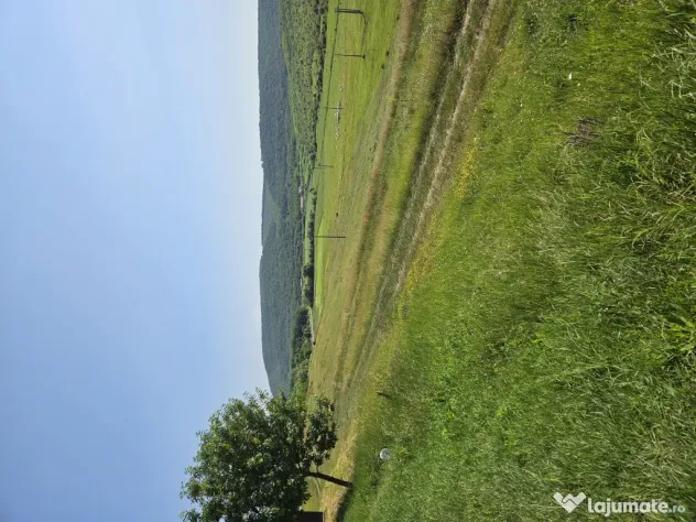 Vand Teren 7200mp si Teren 2000mp,Cretestii de sus, Husi, jud Vaslui