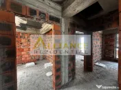 Vila individuala 5 camere ~ 3 bai ~ Teren 300 mp