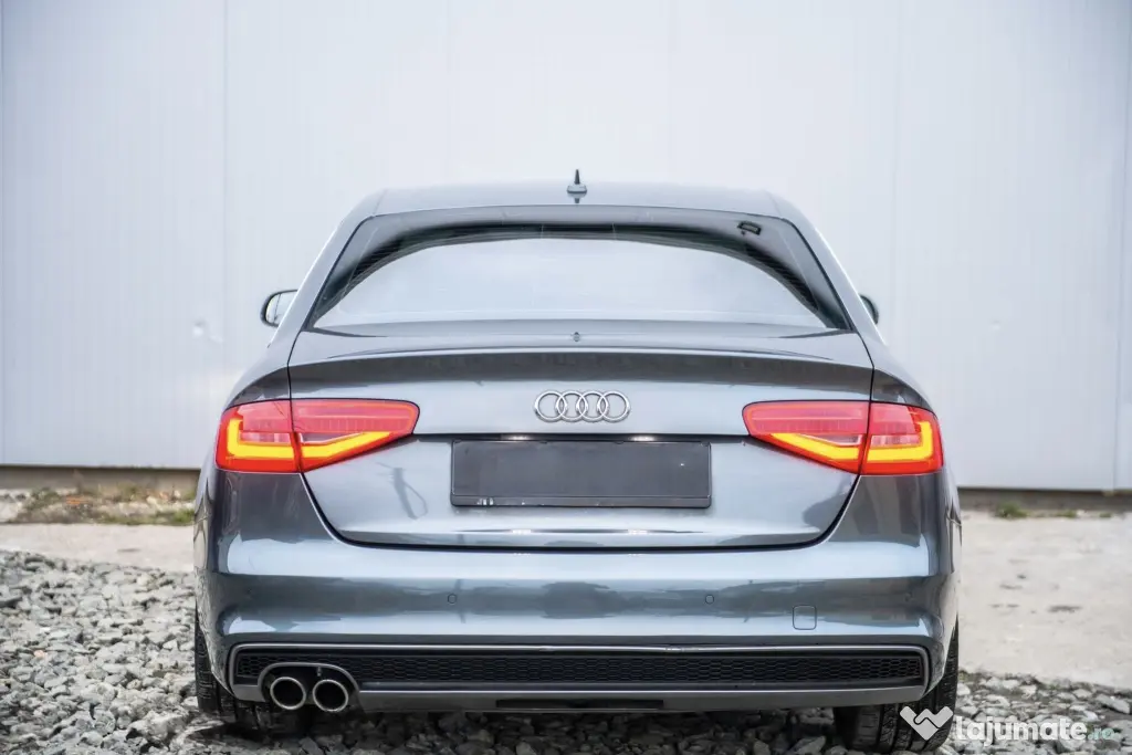 Audi A4 B8.5 S Line