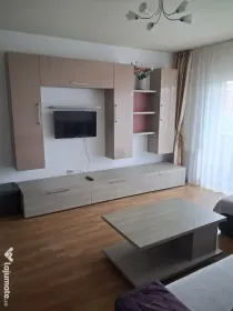 Inchiriez apartament 2 camere in Floresti str. Eroilor pt. perioada Untold