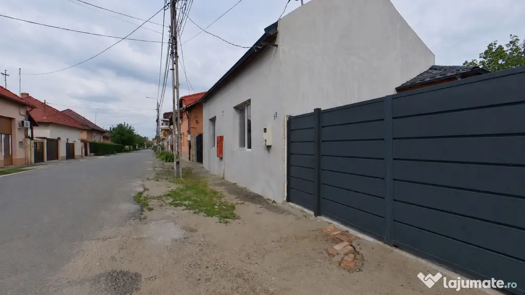 Casă renovată în Grădiște ???? | Teren generos