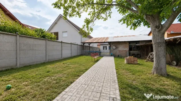 Casă renovată în Grădiște ???? | Teren generos