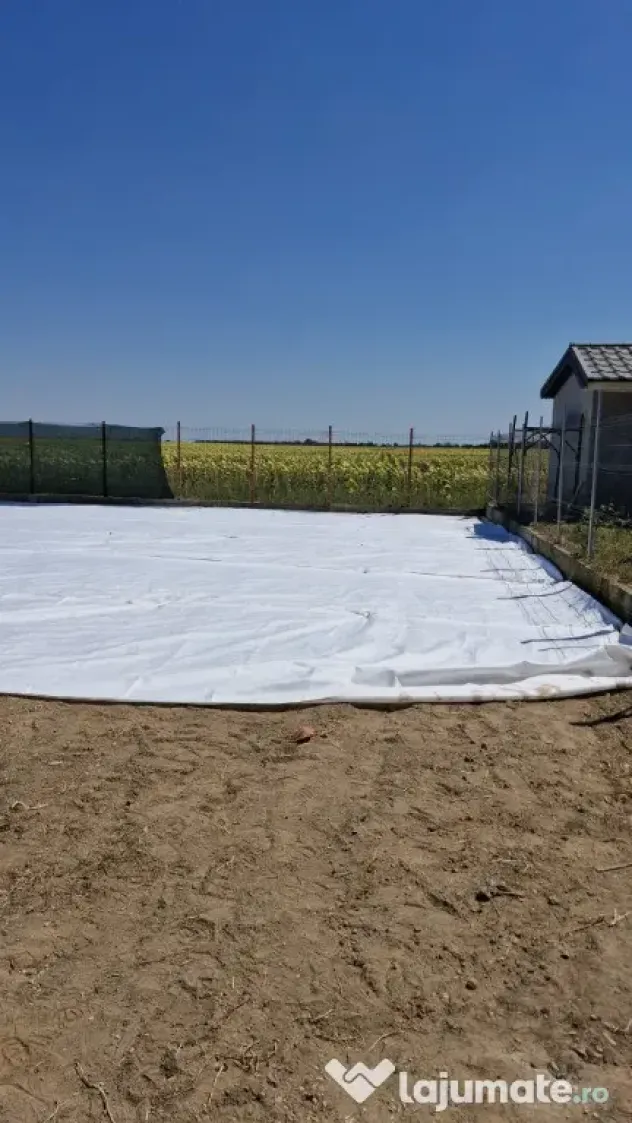 Teren intravilan 400 mp în Vidra