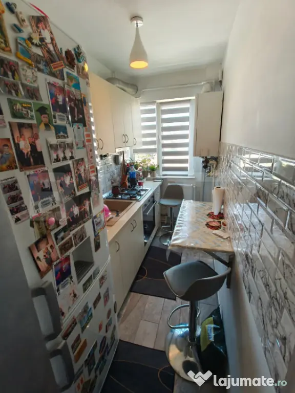 Apartament 2 camere etaj 2 41mp Craiovita-Noua zona scoala