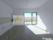 Vila individuala- 4 camere- panouri solare- 800m de STV