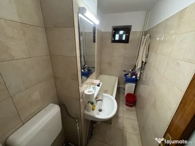 Apartament 2 camere zona Km 4 5