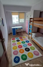 3 camere decomandat | 75 mp | 2 băi | 2 balcoane | Micro 17