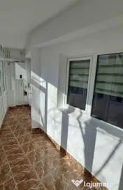 3 camere decomandat | 75 mp | 2 băi | 2 balcoane | Micro 17