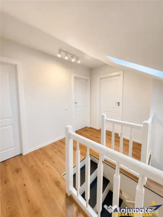 Penthouse duplex, prima , 4 dormitoare, renovat recent, echi
