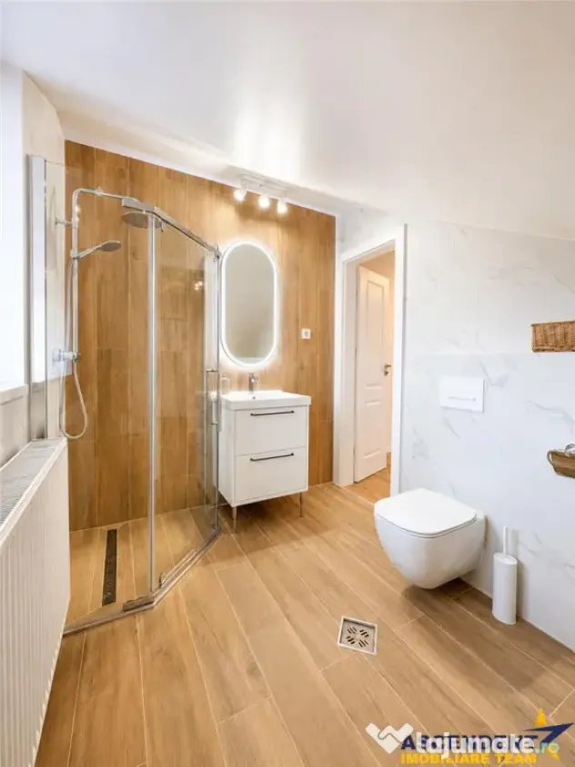 Penthouse duplex, prima , 4 dormitoare, renovat recent, echi