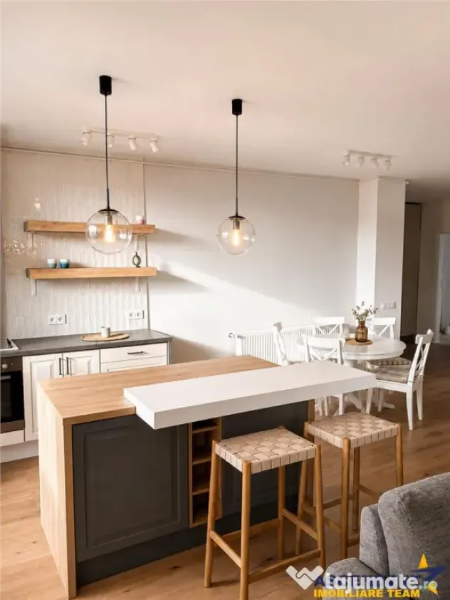 Penthouse duplex, prima , 4 dormitoare, renovat recent, echi