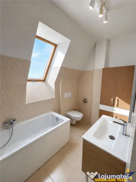 Penthouse duplex, prima , 4 dormitoare, renovat recent, echi