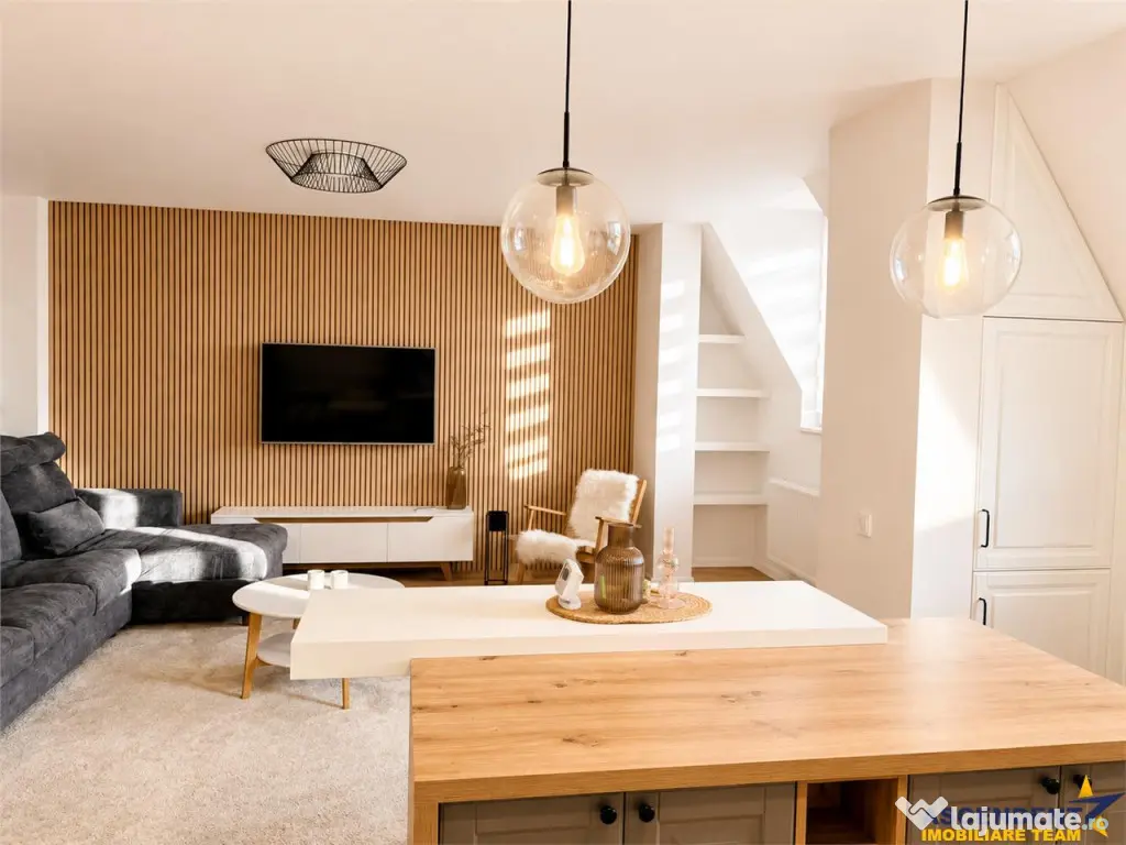 Penthouse duplex, prima , 4 dormitoare, renovat recent, echi