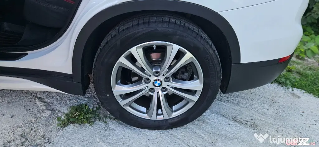 BMW X1 xDrive 20d Aut. Sport Line – SUV