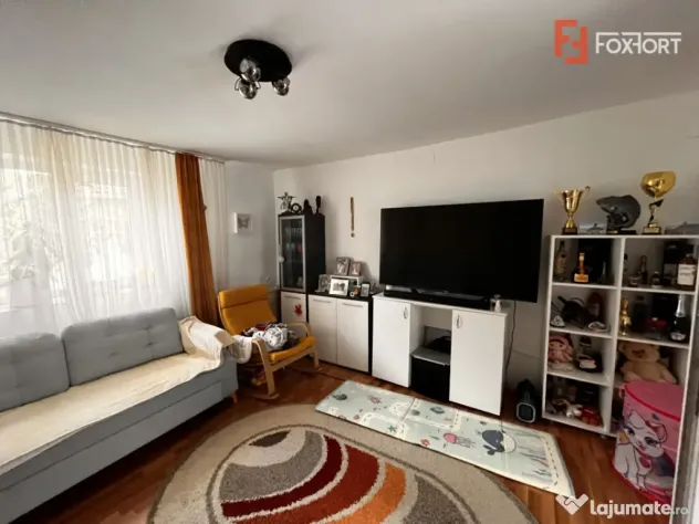 Casa individuala cu 3 camere si teren de 1094 mp - Izvin