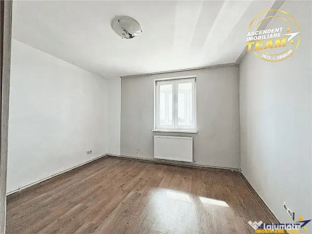 Apartament decomandat cu panorama spectaculoasa, Simeria, St - Sfantu Gheorghe (Covasna)