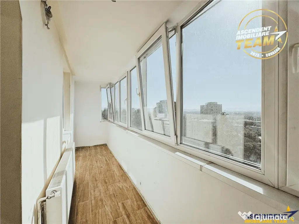 Apartament decomandat cu panorama spectaculoasa, Simeria, St - Sfantu Gheorghe (Covasna)