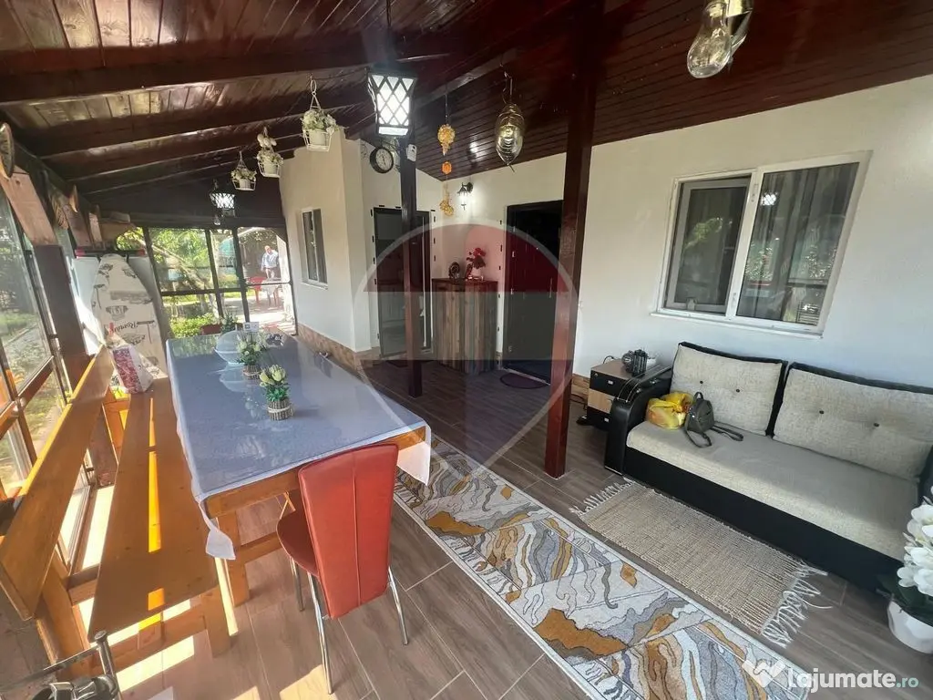 Casă 2 camere teren 6943mp Gologanu